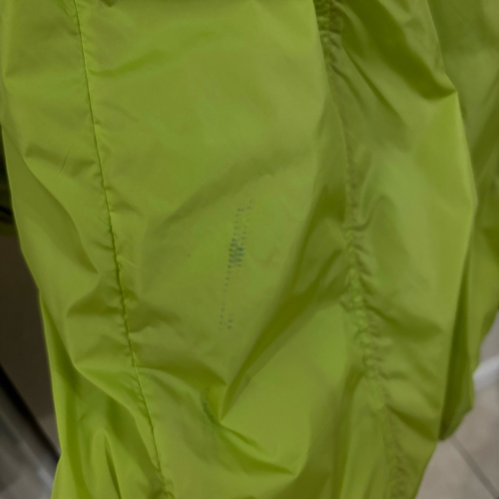 Johnston and Murphy Women's Green Windbreaker Jacket - Picture 7 of 10